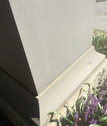 Bluestone base plinth and column