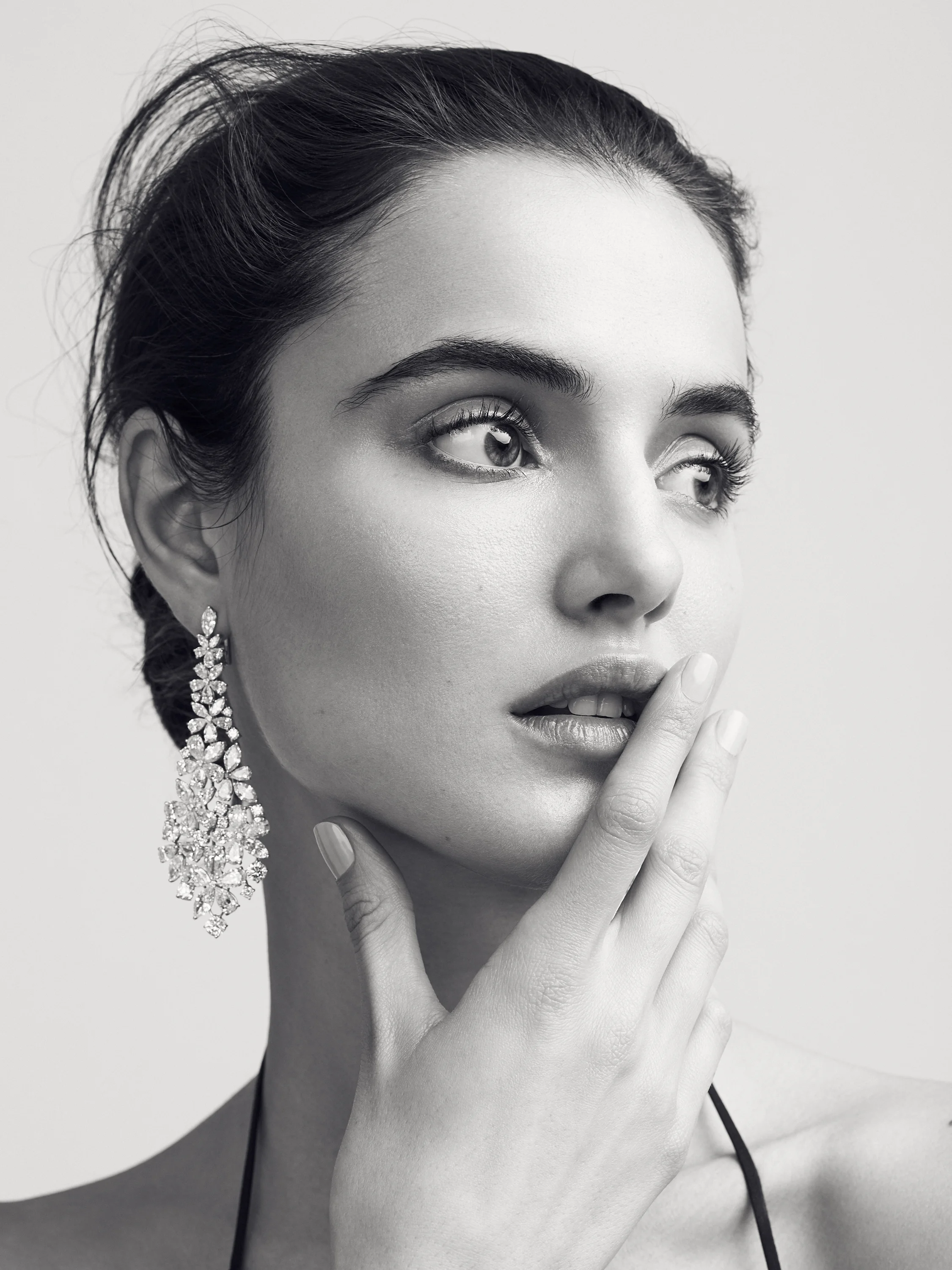 181211_LaraJade_HB-KZ_CoverShoot_Shot_002_050.jpg