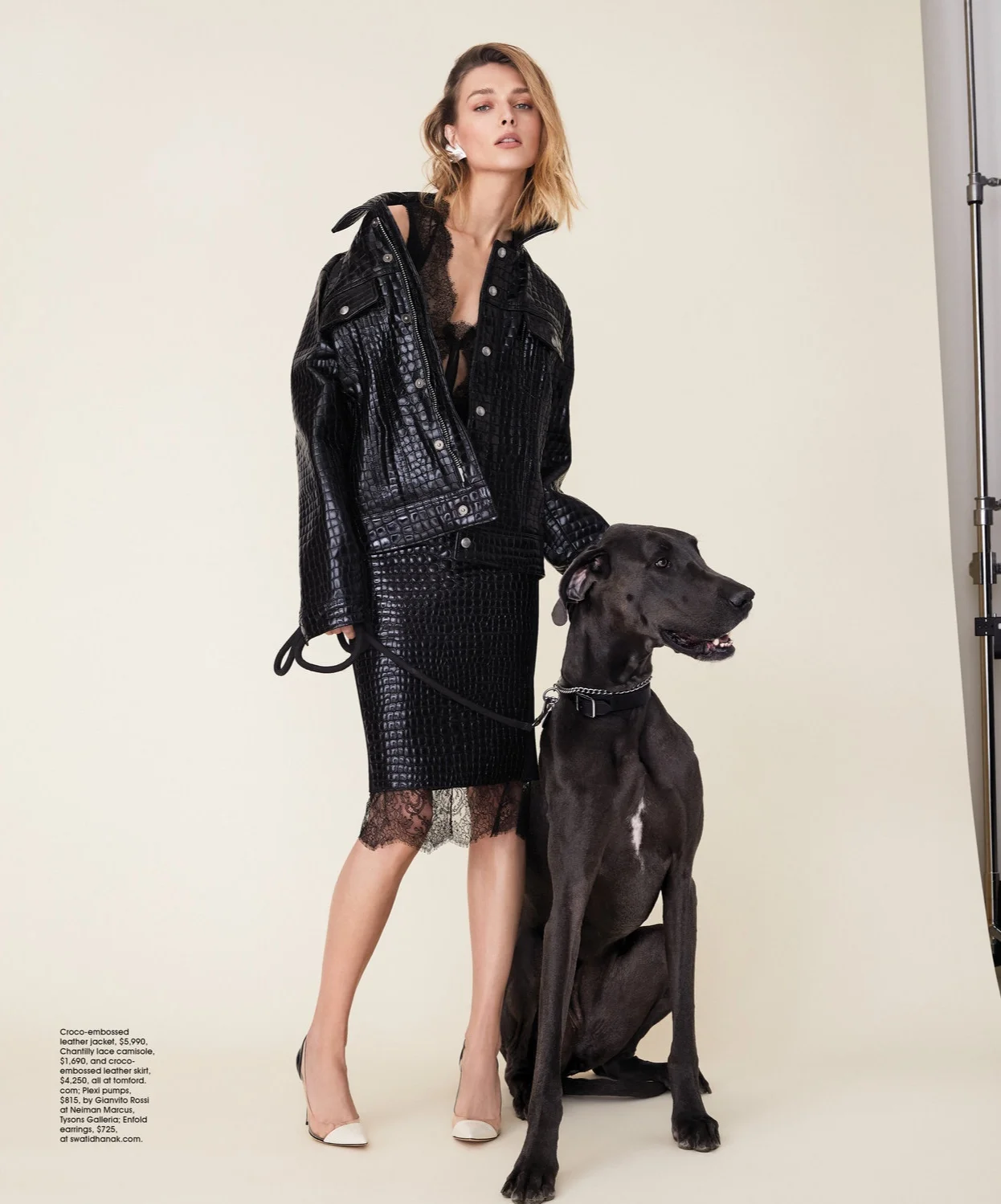 8FN_Fashion-B&W_COMM22.jpg