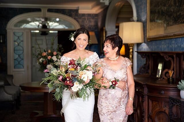 What an incredible day- it felt so good to get back &ldquo;on the horse&rdquo; with this gracious, kind, and fun couple!! Congratulations!!! Thank you for hosting your mini wedding at @thewadsworthhomestead 🥰