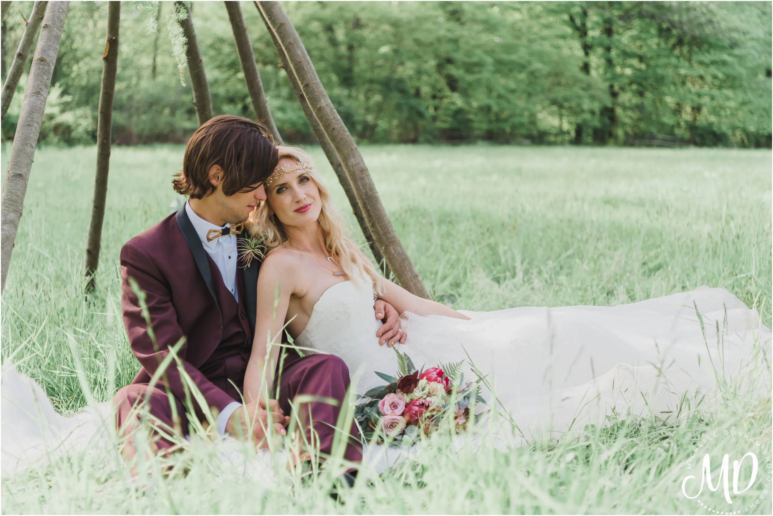 Michelle Dunham Photography_Boho_BrideandGroom_6.jpg
