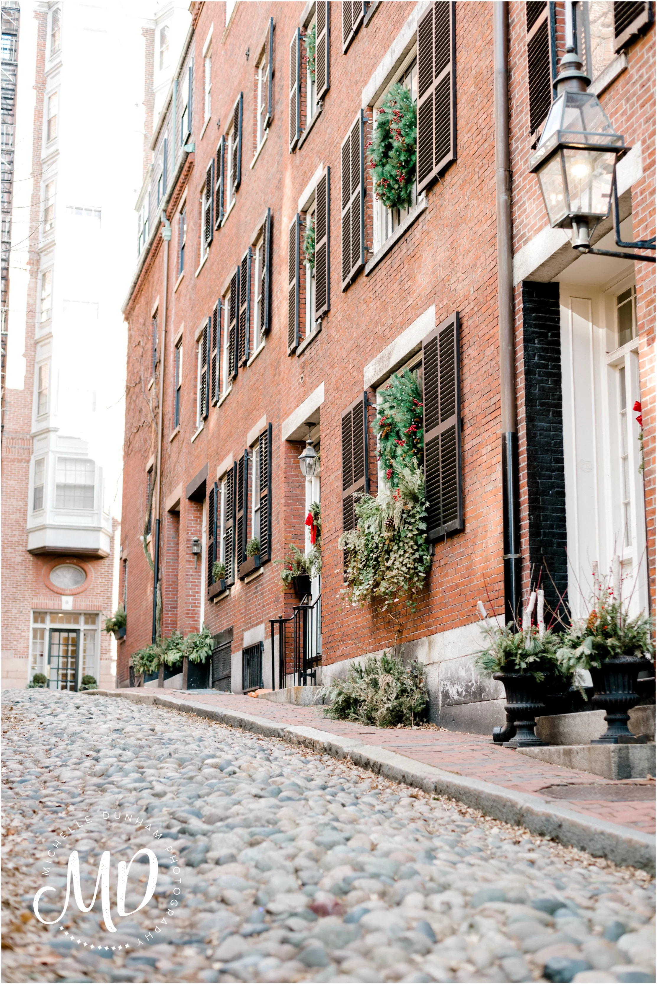 Michelle-Dunham-Photography-Beacon-Hill-Engagement-8.jpg