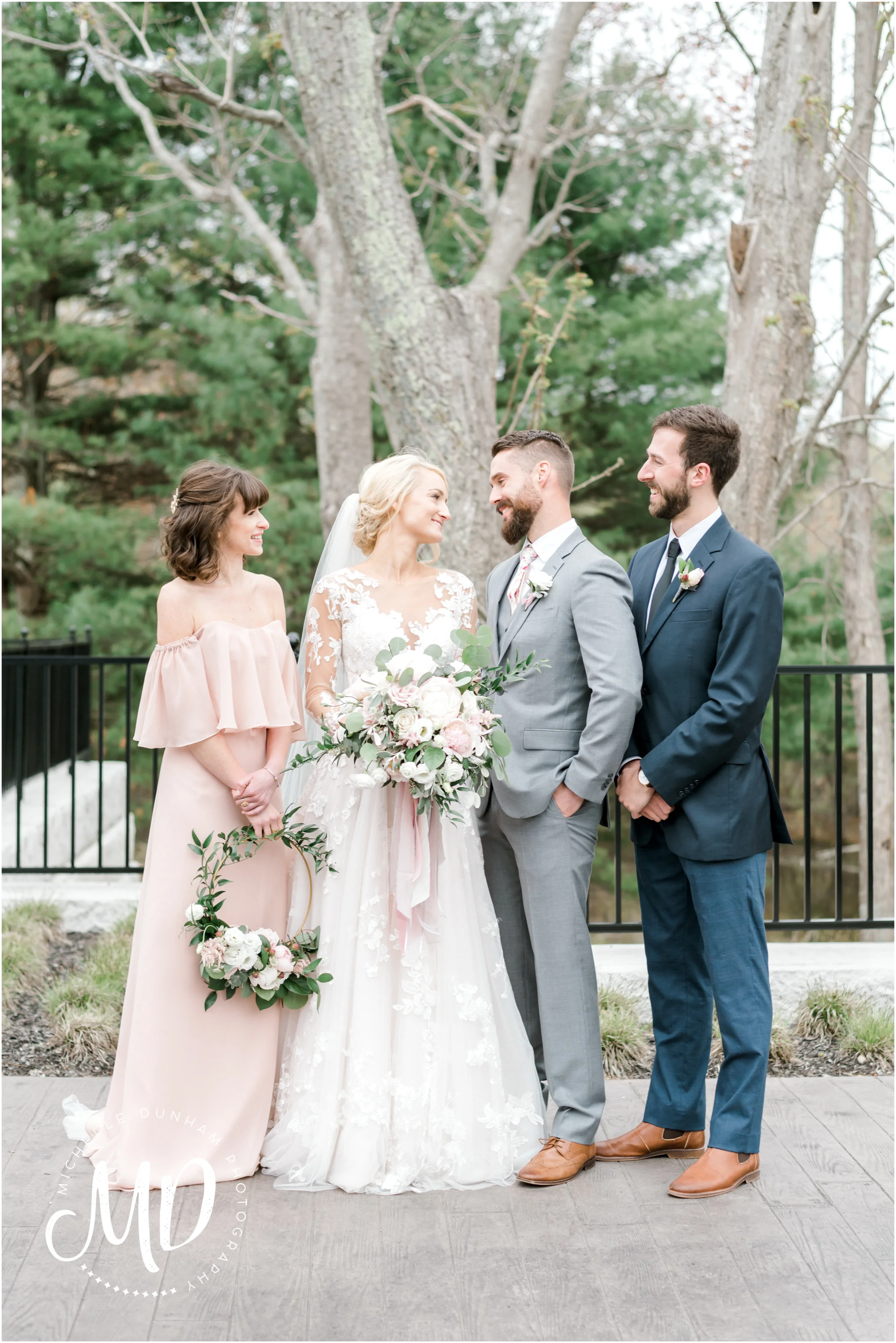 briar_barn_wedding_MOH_BM_michelle_dunham_photography.jpg