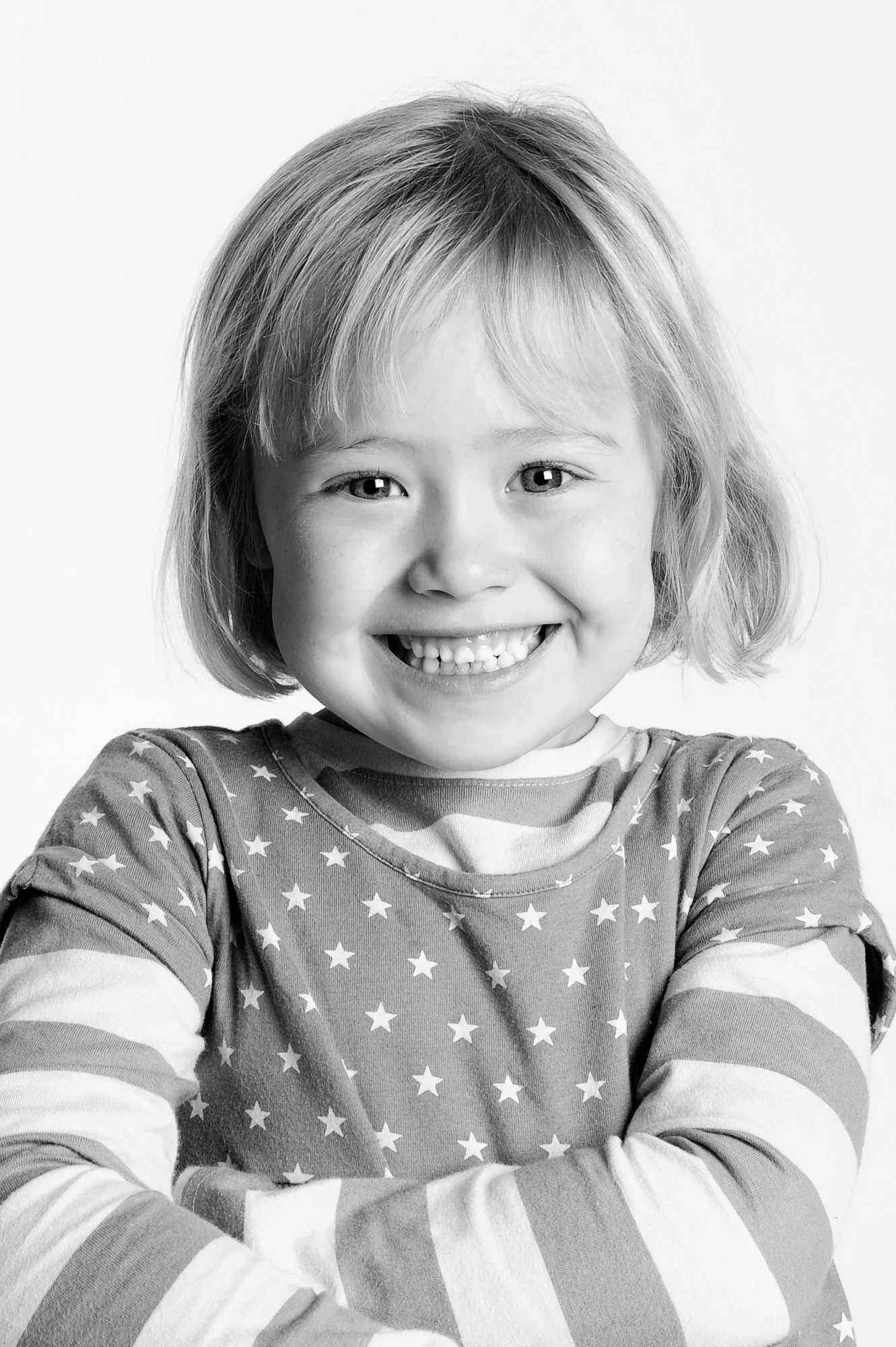 Aoibhin Downey-7_BW.jpg