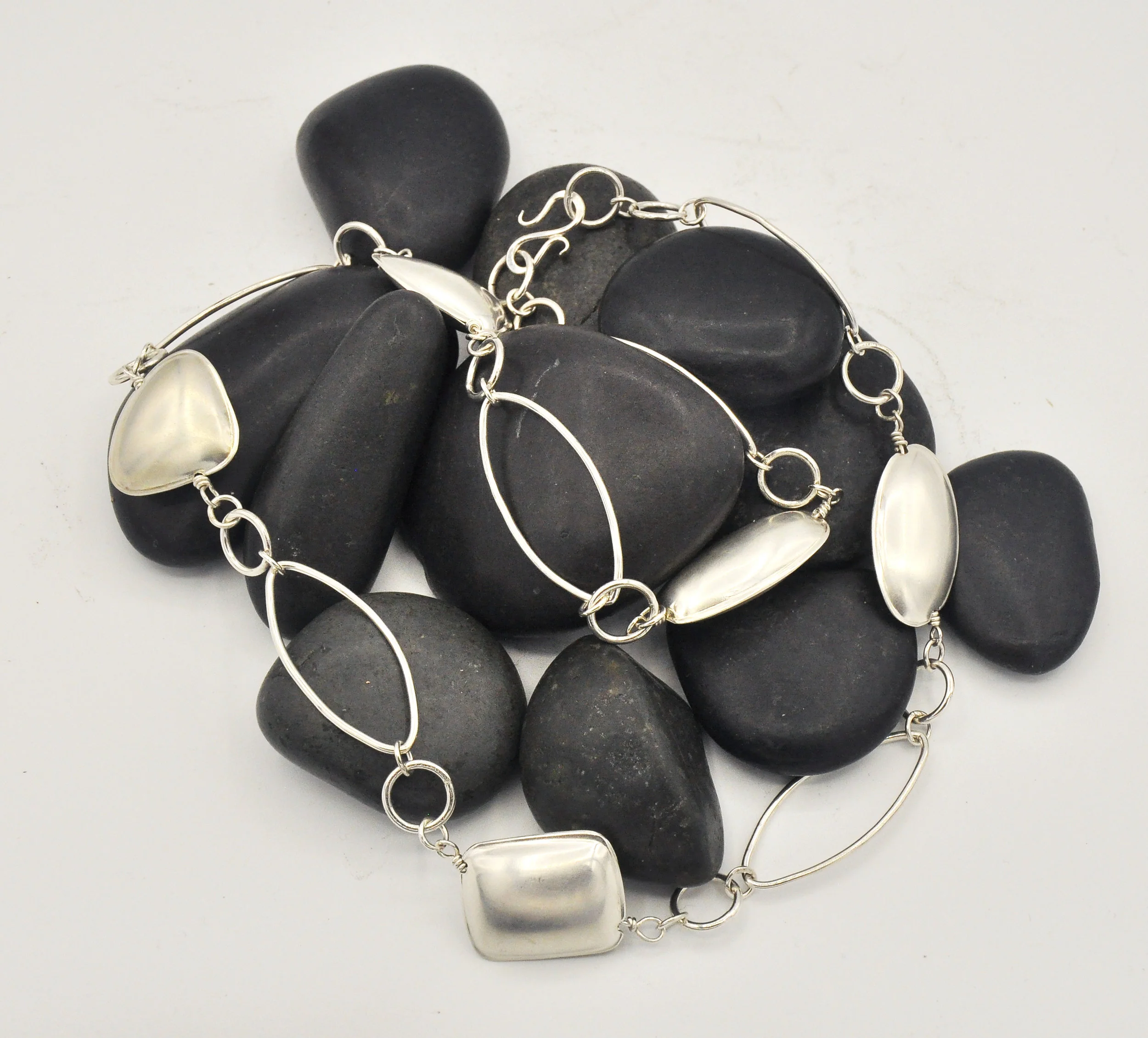 LongNecklace_rockpile.jpg