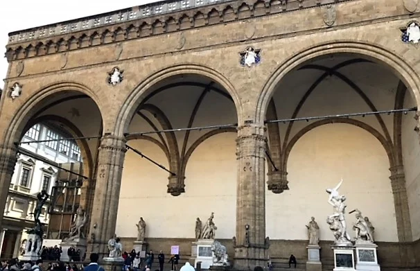 Pavilion of marbled folks!