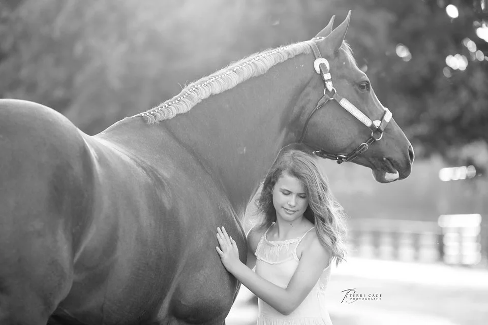 webFR22-0138bw - Copy.jpg