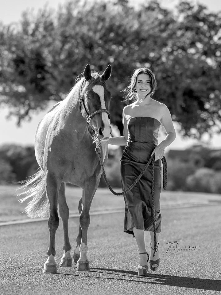 webXO10-22-2372bw.jpg