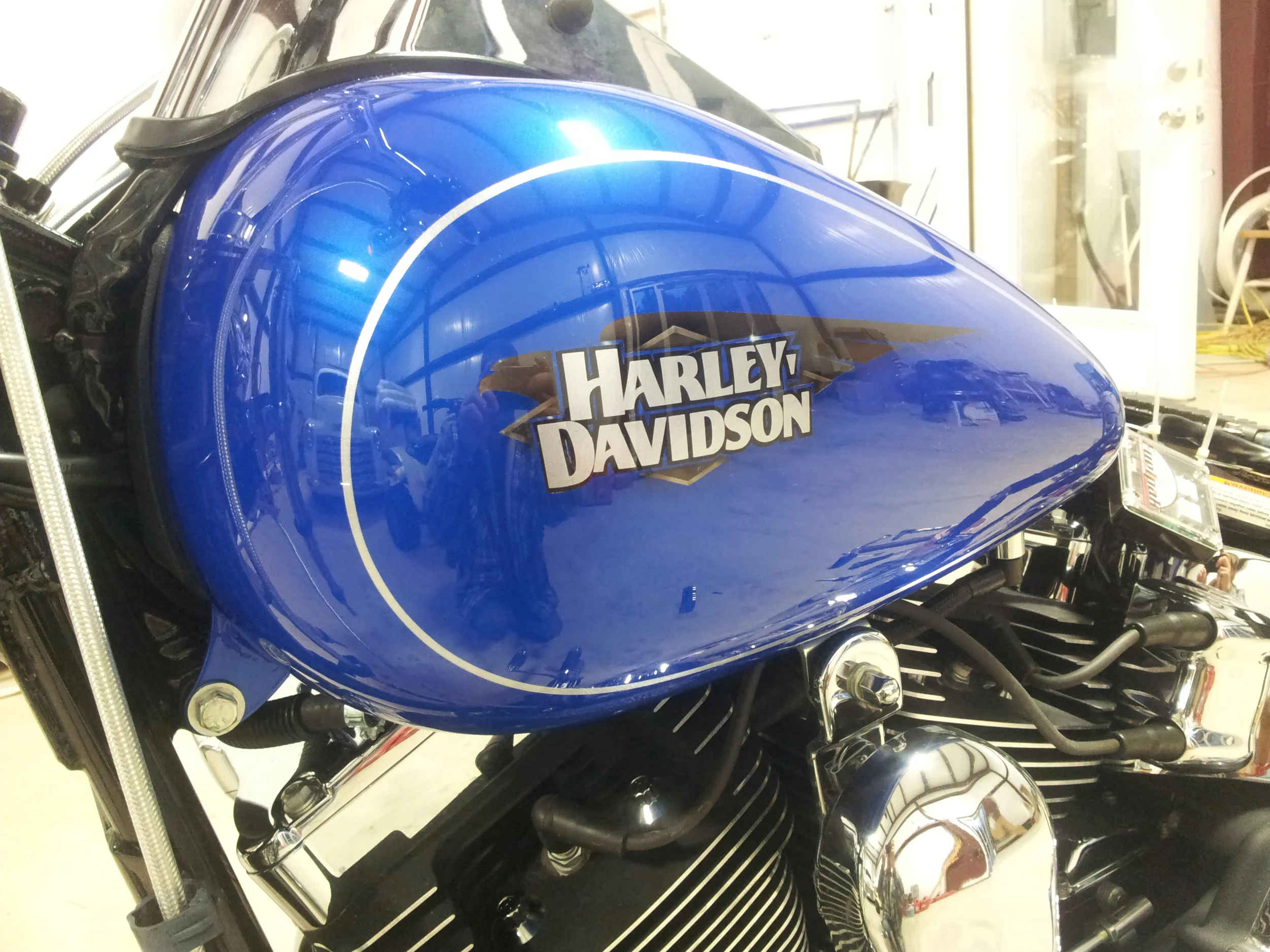Airbrush Harley Logo 07.jpg