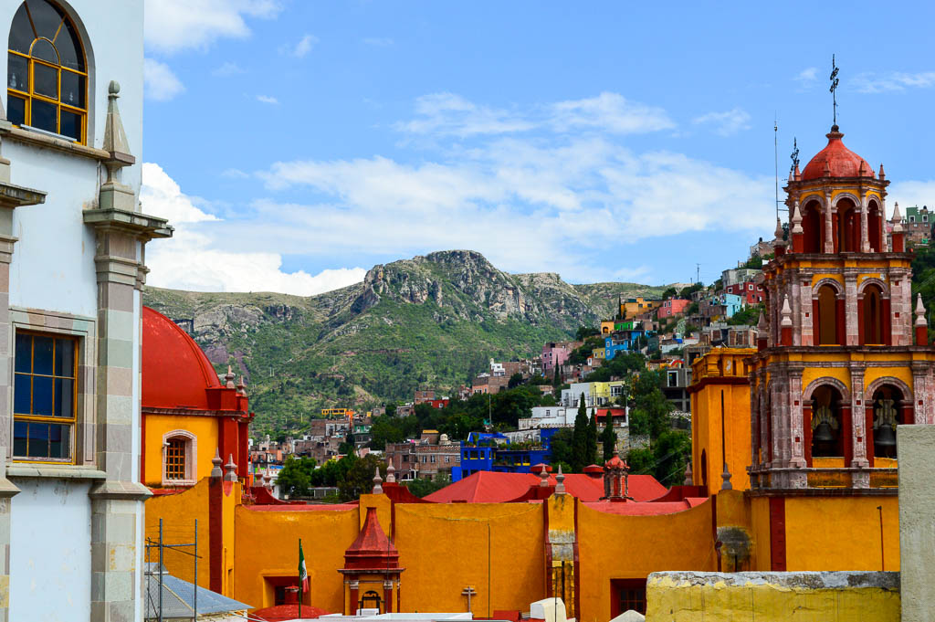 WWALKING TOUR AND THINGS TO DO IN GUANAJUATO, MEXICO
