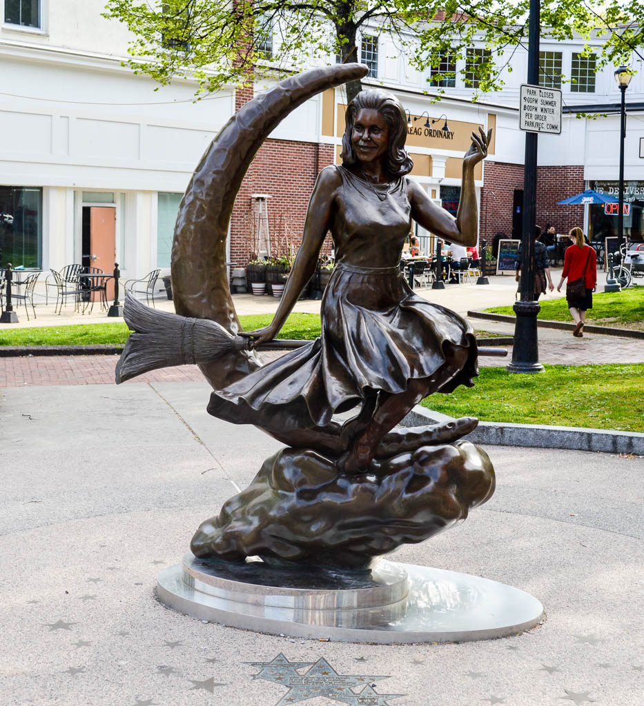 THE BEWITCHED STATUE IN SALEM