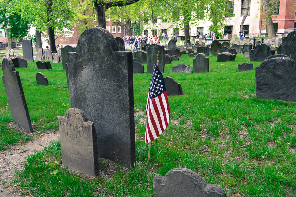 EXPLORING A CEMETERY AS PART OF THE FREEDOM TRAIL