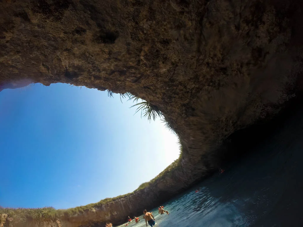 THINGS TO DO IN PUERTO VALLARTA MEXICO: VISIT THE MARIETA ISLANDS