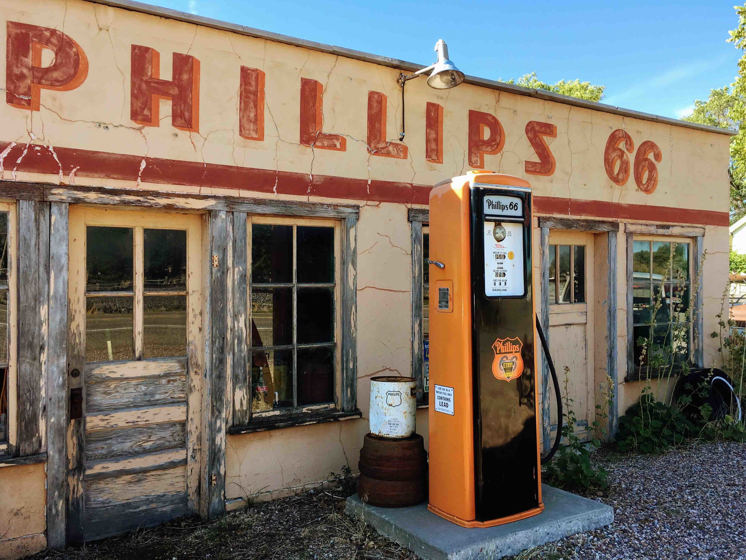 things to do in nevada: ghost town