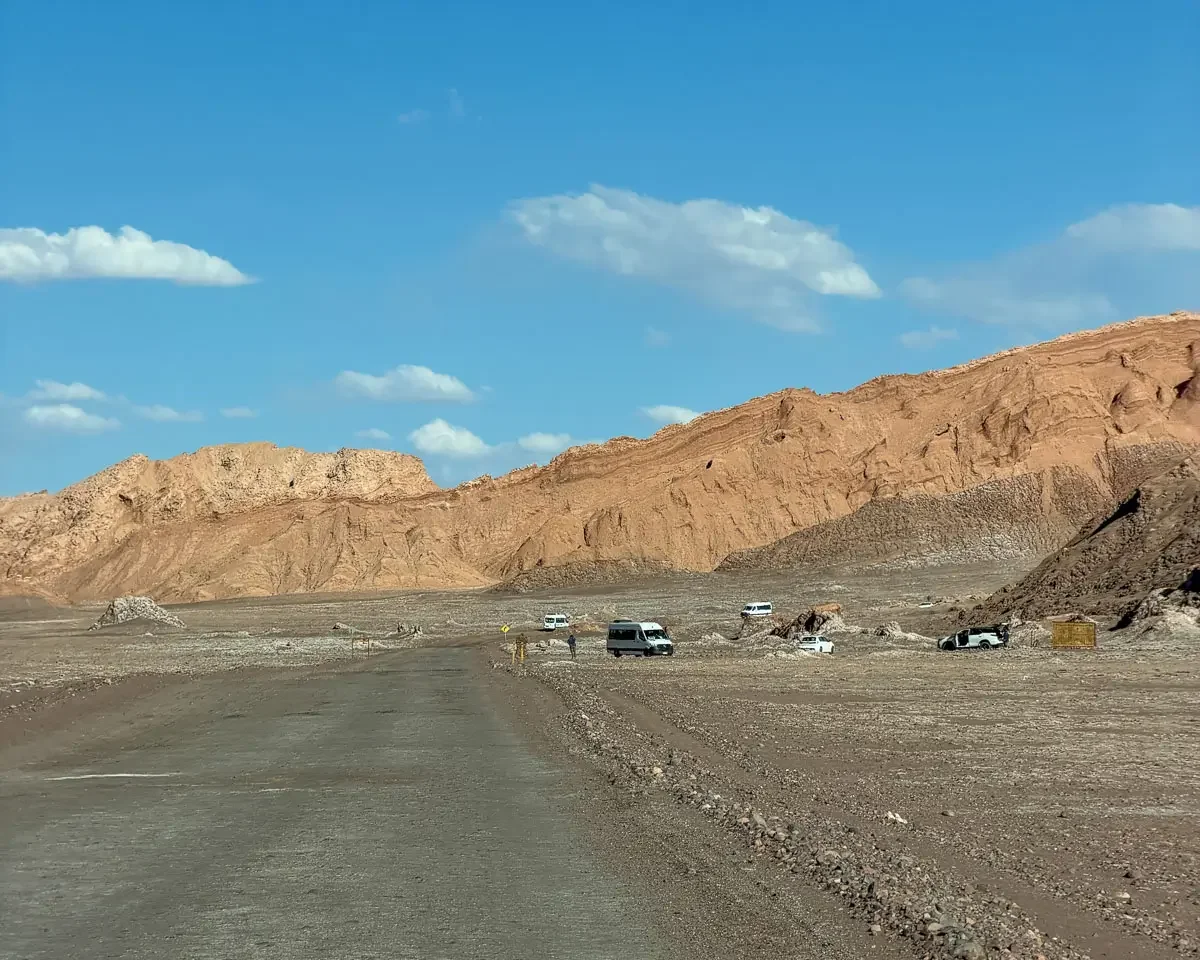 landscape view of valle de la luna traveling south towards the victoria mine