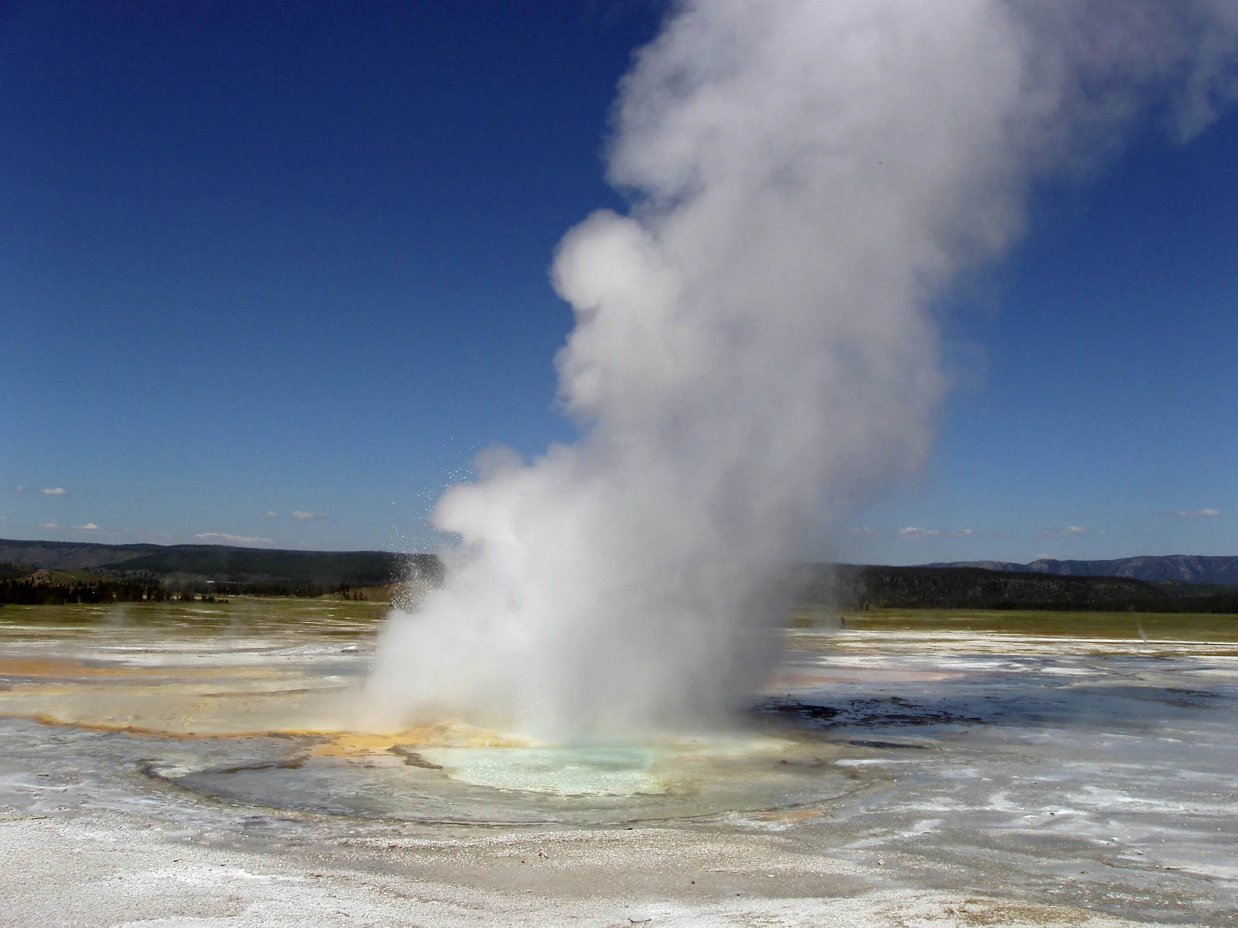 fountain paint pot, yellowstone