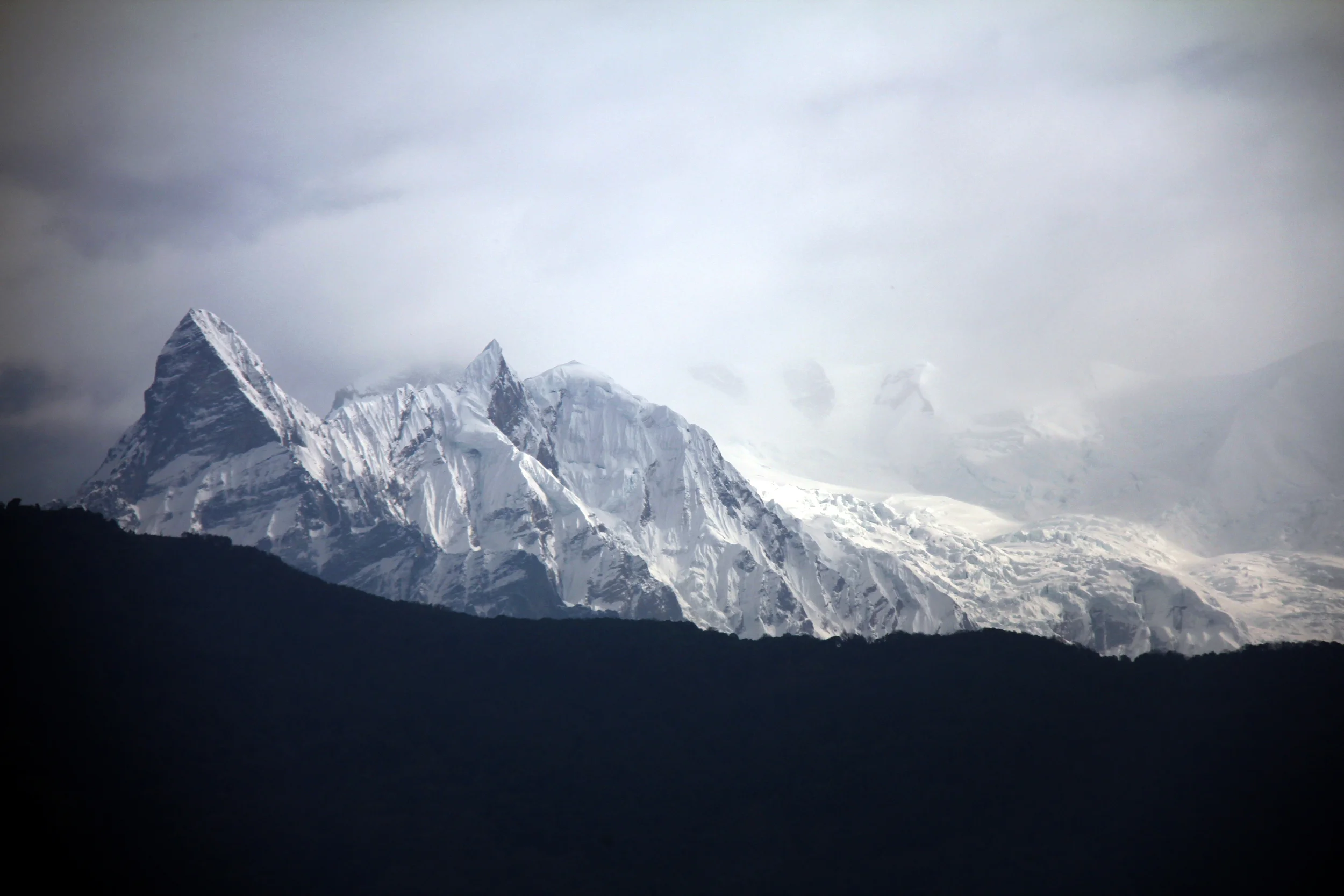 anapurna mountains, himalayas, nepal