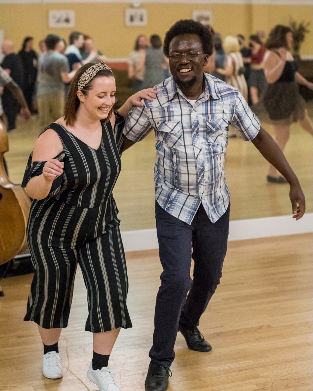 Bring your brightest smiles and swing into spring with us tonight! The fun starts at 7 p.m. with a $5 drop-in beginner lesson. And then hang with DJs @felicia.bode and @tomjovi101 from 8-11 p.m. Admission is $10 ($5 for students) We'll see you in the