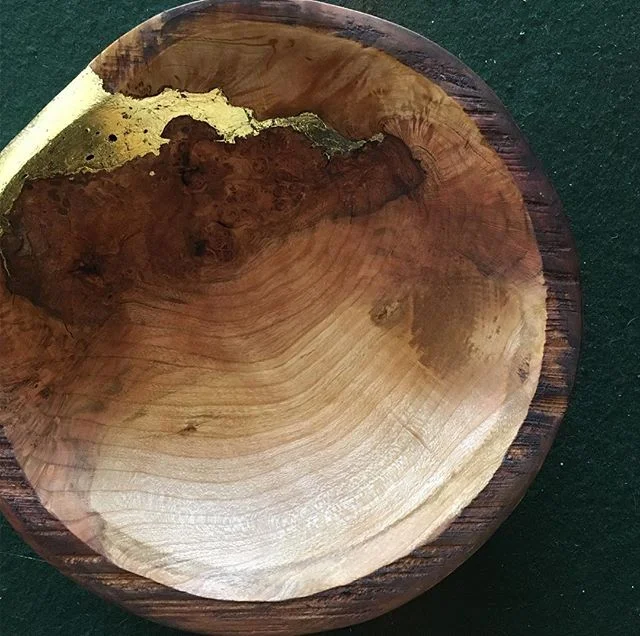 I transformed this &ldquo;seconds&rdquo; turned cherry burl bowl from @petermansboardsandbowls by adding a noble vein to the natural flaw. I think I have a new favorite thing&hellip;

Whereas Andrew Juniper notes that &quot;If an object or expression