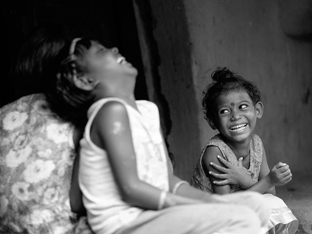 So happy to see how @pollinateenergy is changing everyday people´s life by providing solar lights in India #keepgrowing
It has been a year since I left India and feels like yesterday, how big the project has become! Look forward to seeing more fellowship programs and city co-founders going all over India! Everyone deserves to live with dignity and social business is the way to go! #socialbusiness #solarlights #waterfilters #sustainableproducts
If you want to make a positive impact check out their student/professional fellowship programs and job opportunities www.pollinateenergy.org #noregreats #SDG