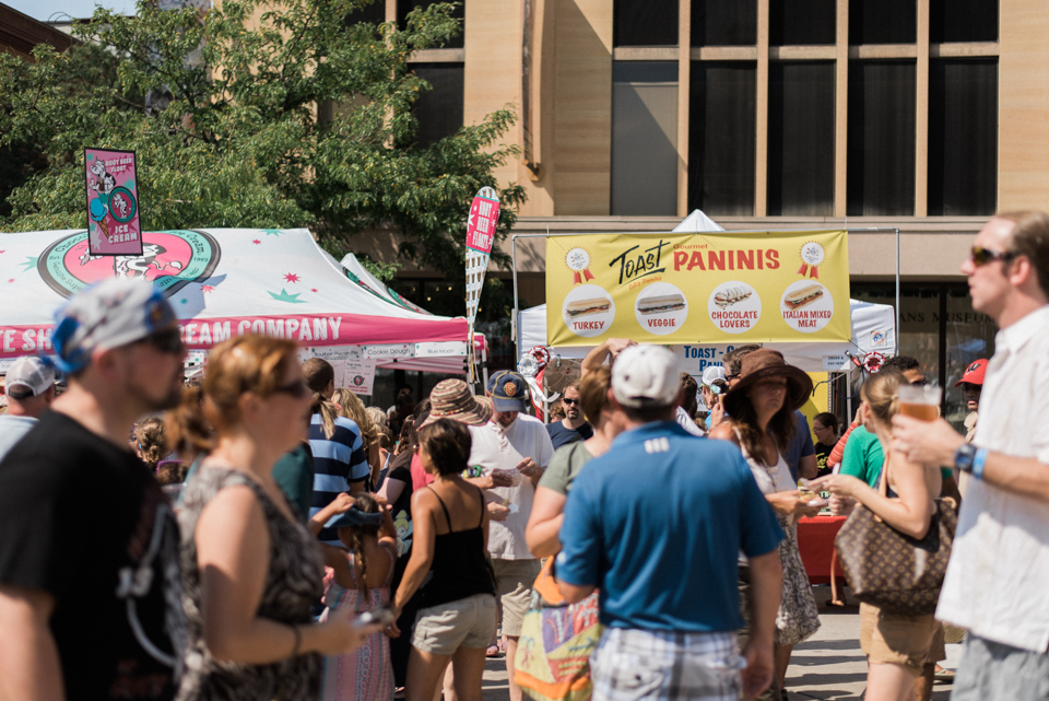 Chelsea Bliefernicht Photography | Madison, WI Taste of Madison at Capitol Square