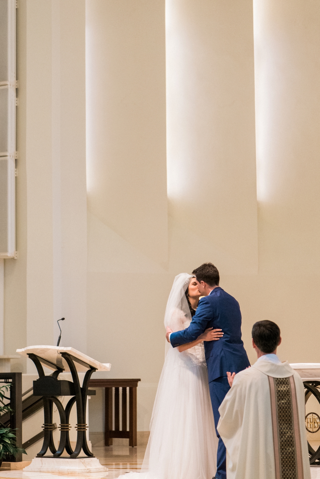Chicago-Loyola-University-Wedding-Photography