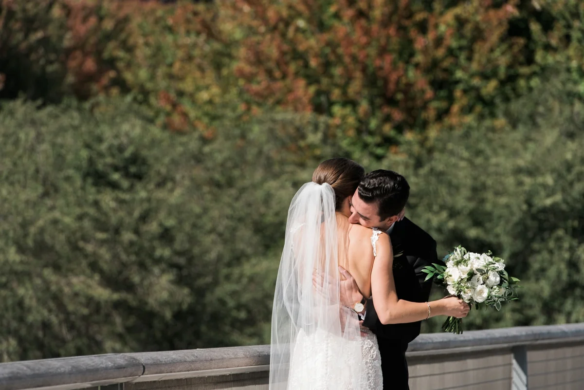 Art Institute of Chicago Wedding Photography | White Quill Creative