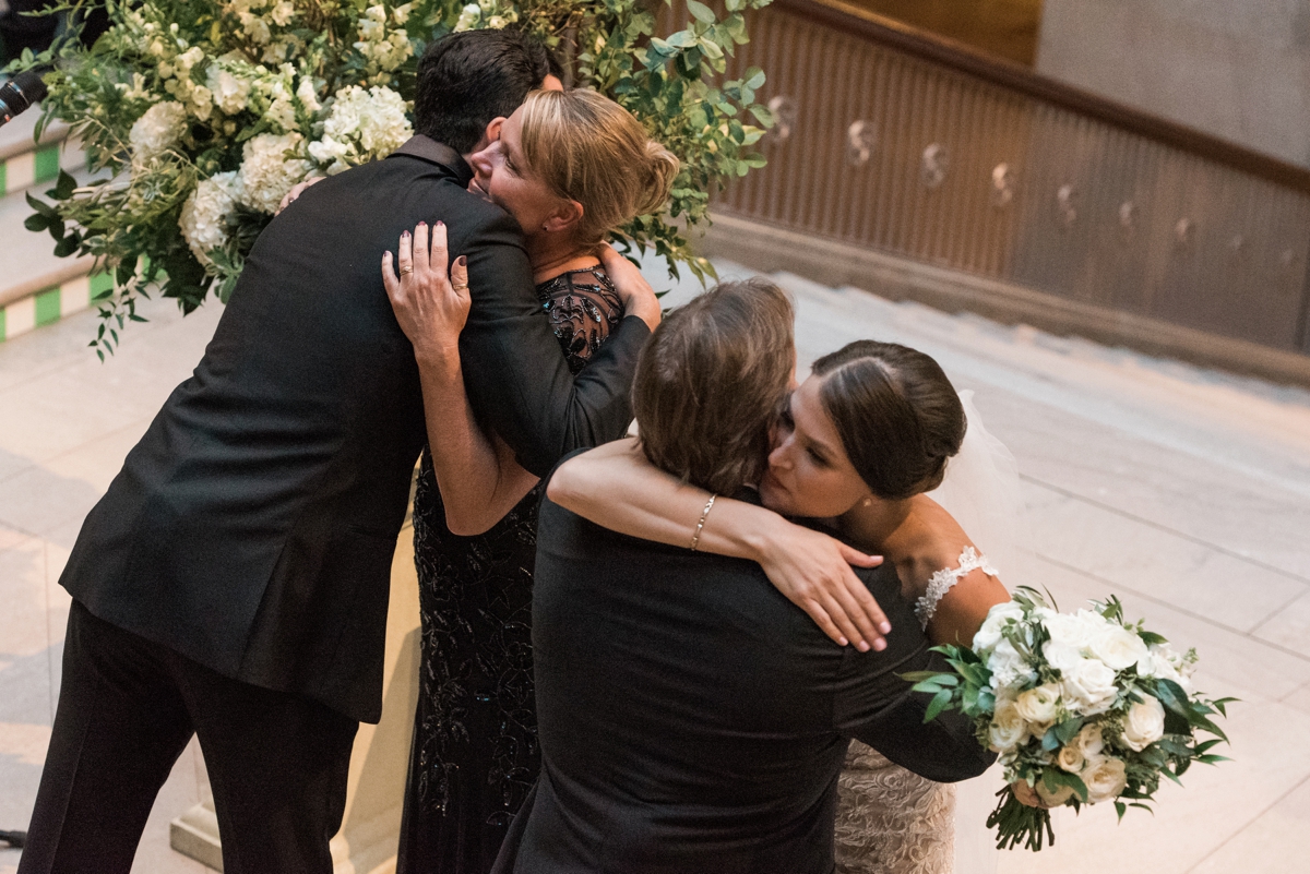 Art Institute of Chicago Wedding Photography | White Quill Creative