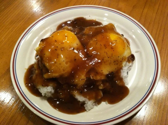 Loco Moco (Hawaiian Soul Food)