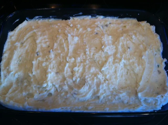 Garlic Mashed Potatoes & Beef Bake