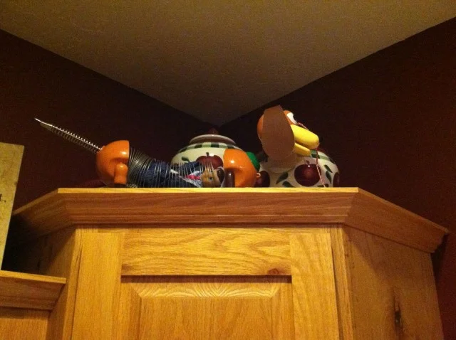Elf on the Shelf: Day 12, 2012
