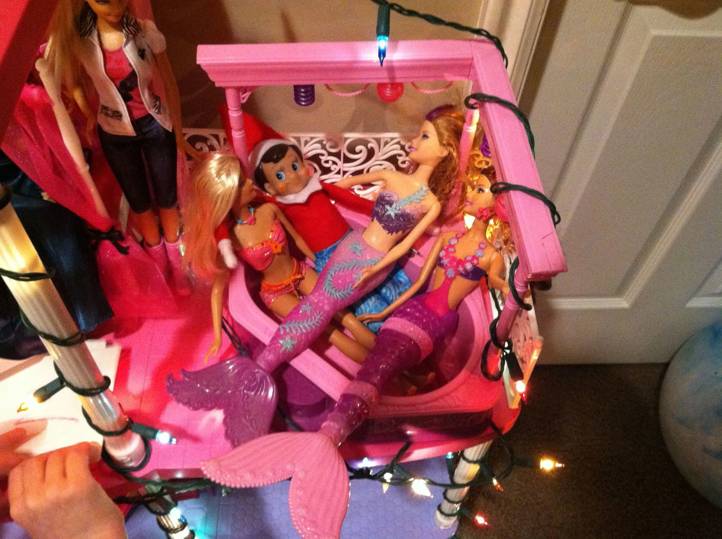 The Elf on the Shelf: Christmas Eve 2012