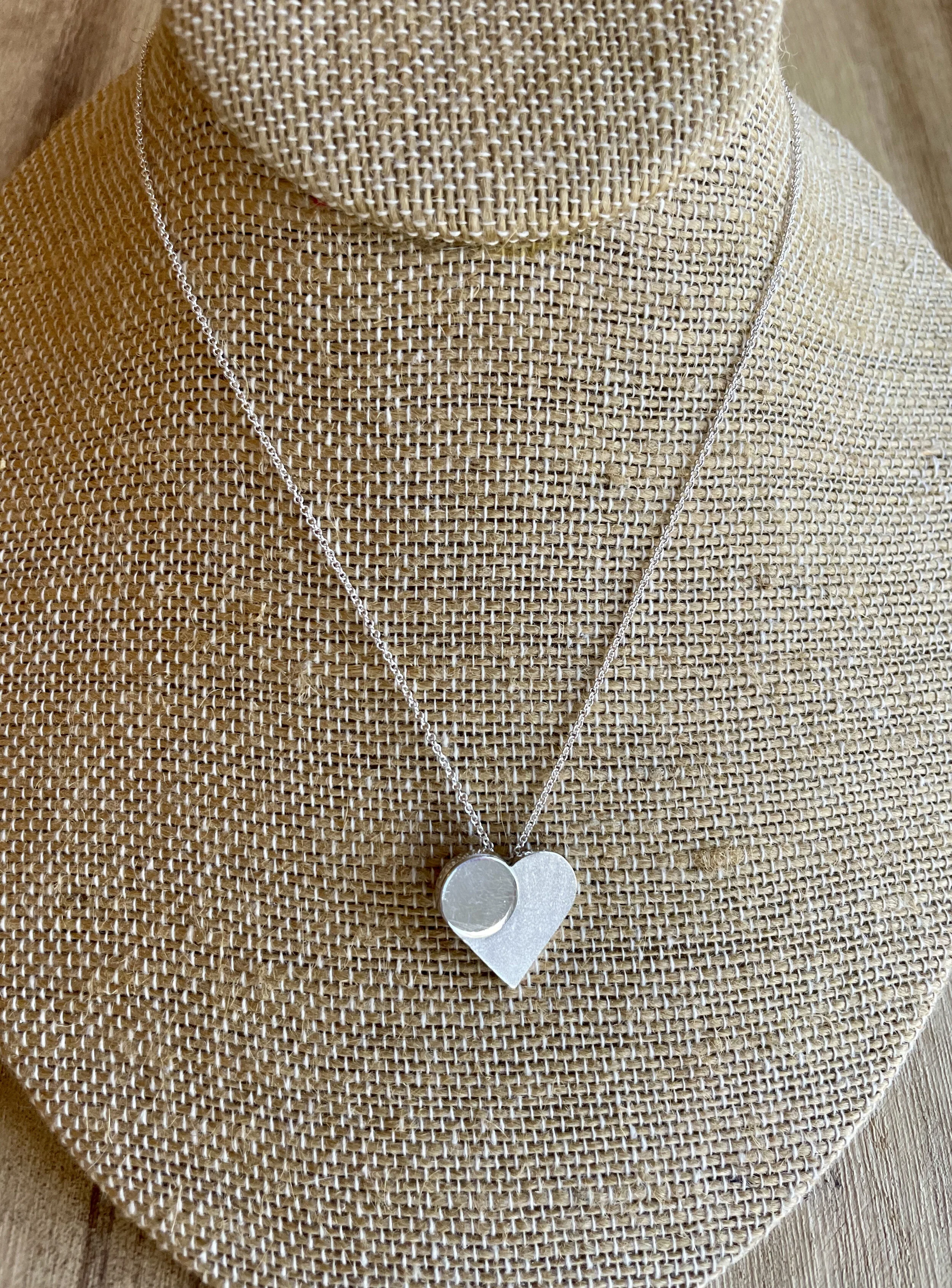 □評価が高い□ printemps Heart ハートネックレス inspektorat
