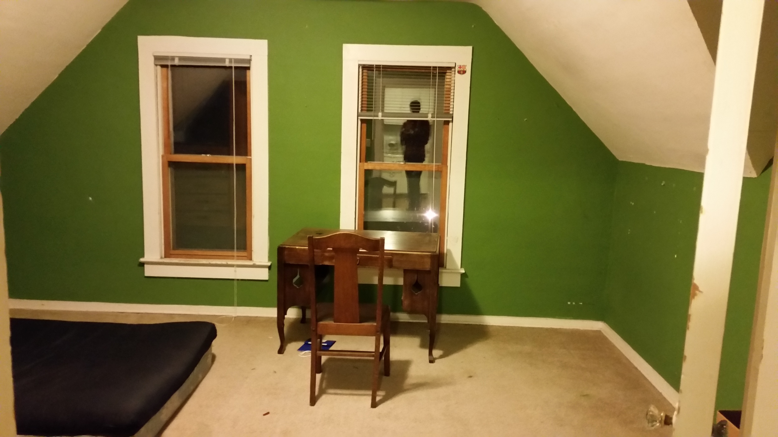 My empty bedroom in saint Peter