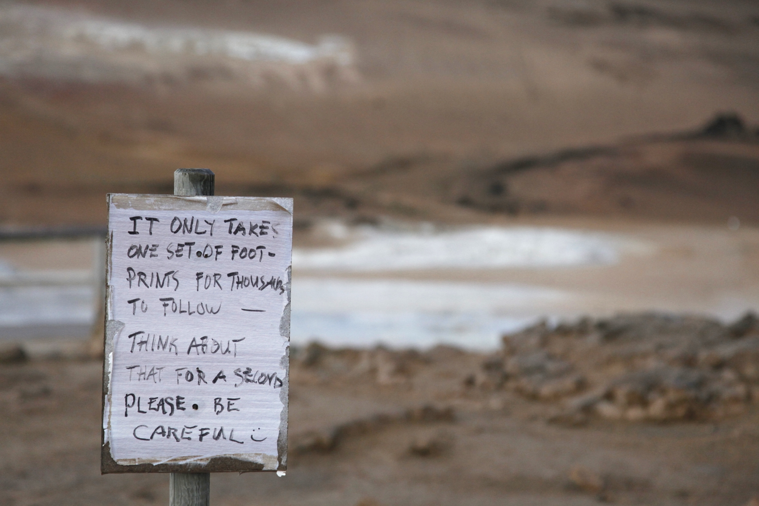 Iceland or Mars? Image: Andy Franzkowiak, 2015