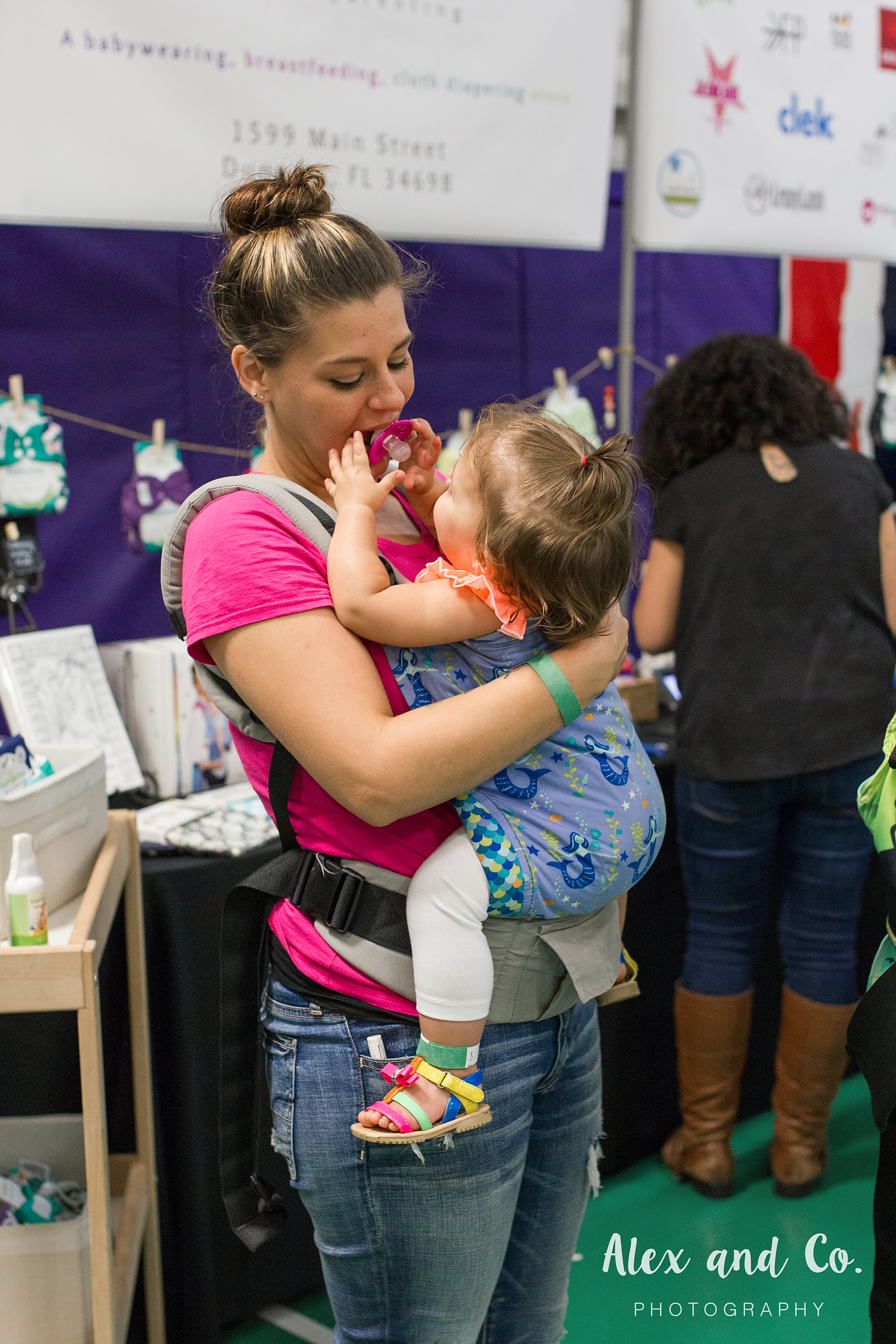 Crunch Natural Parenting | Alex and Co. Photography | Tampa Bay Birth Network | Natural Birth & Baby Expo 2016