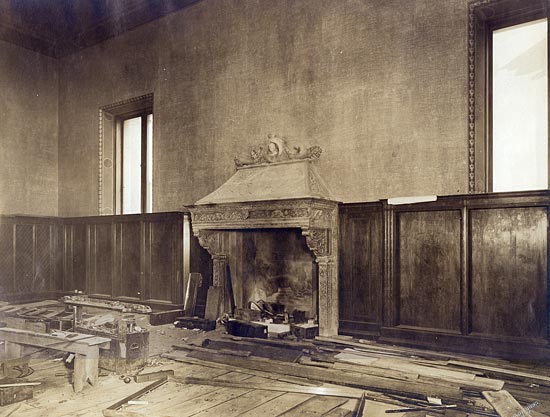 east room.jpg