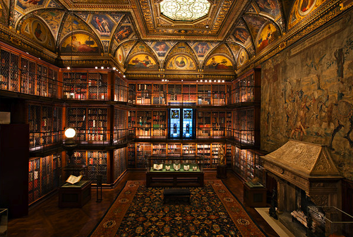 EAST ROOM.png