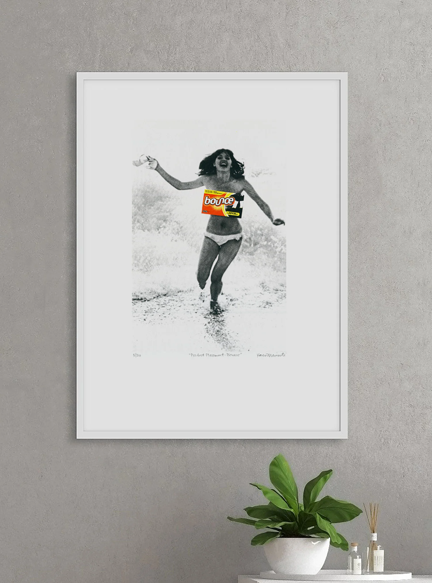 Product Placement: Bounce Screen Print