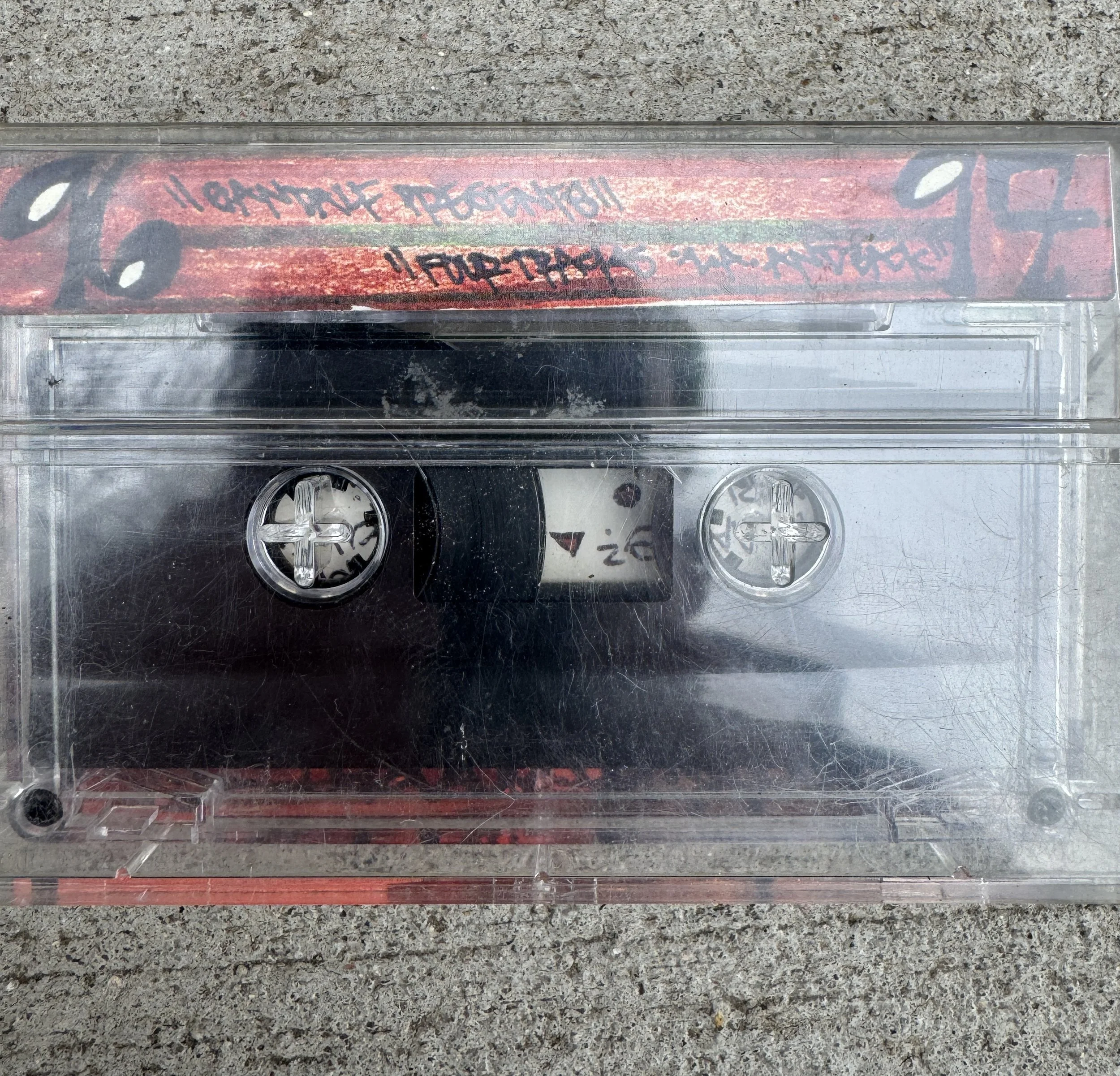 La-and-back-cassette2.jpg