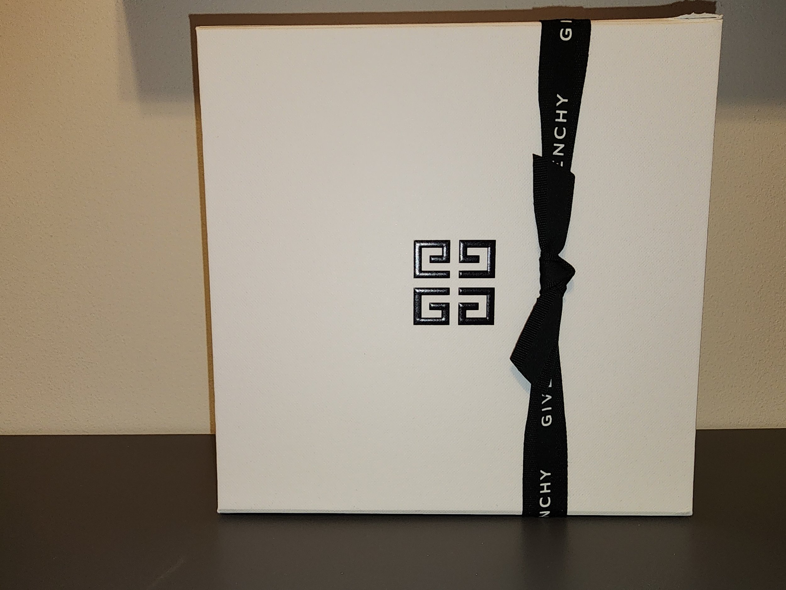 Guerlain Box.jpg