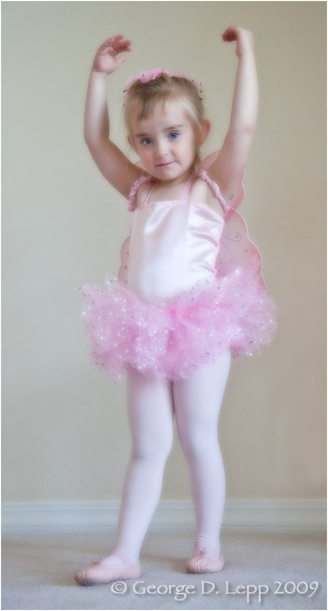 Jolie ballet, 2009. UP-RF-JO-1003