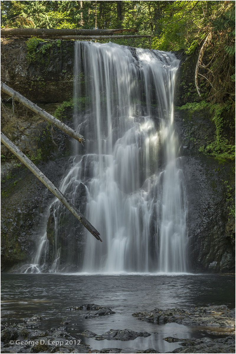 North Silver Falls, Silver Falls State Park, OR. © George D. Lepp 2012 LO-WF-SN-2002