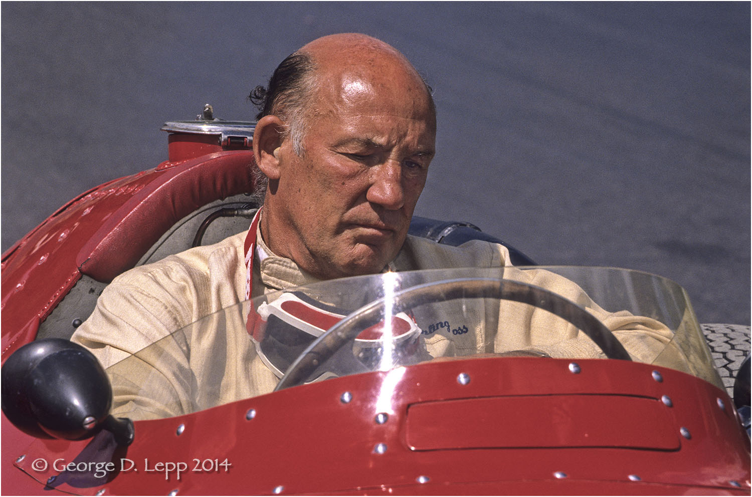 Sterling Moss in a Maserati F1, Vintage Racing, Limerock, CT. © George D. Lepp 2014 T-RA-VI-0004