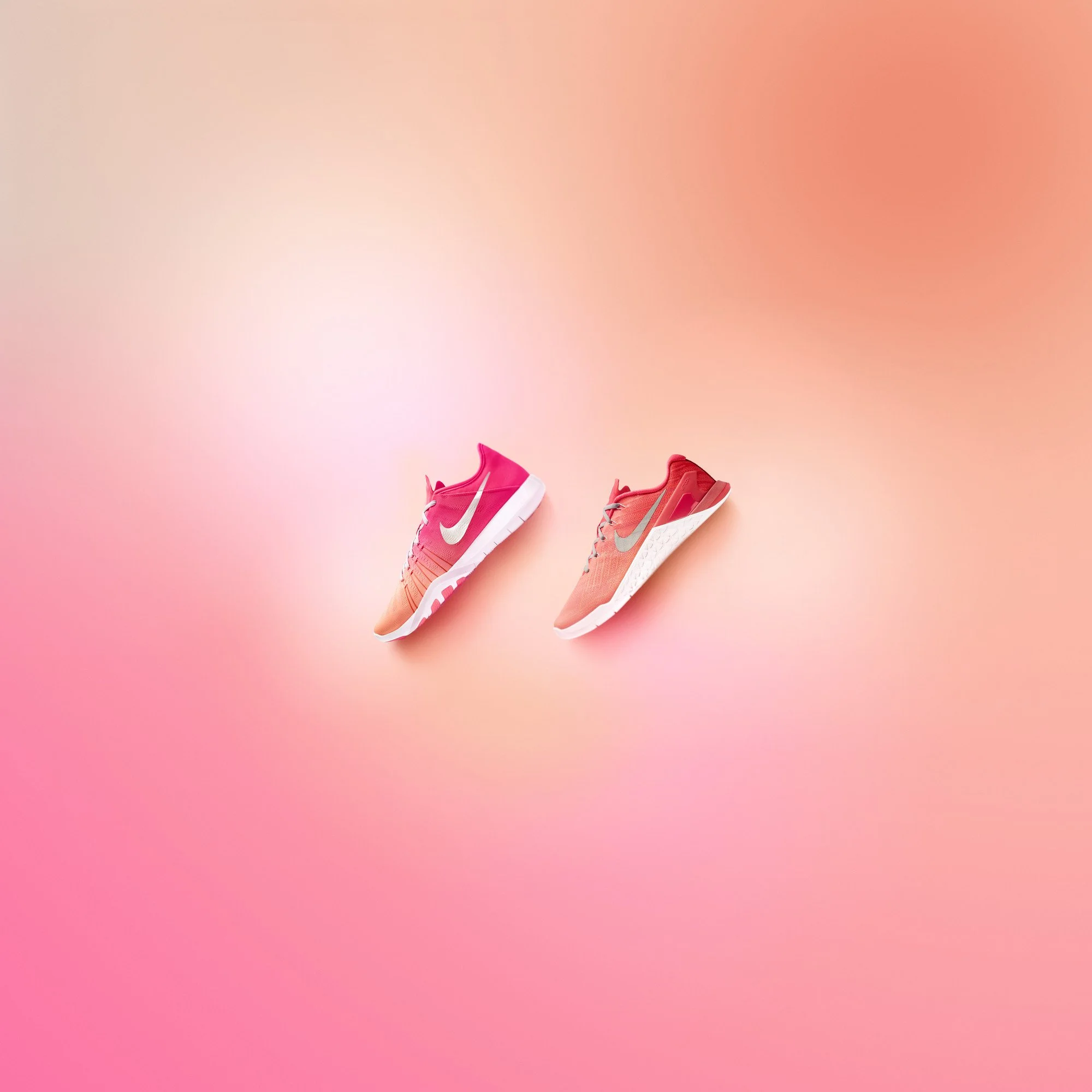 SU17_WT_FADEPACK_FREE_METCON3_PINK_01.jpg
