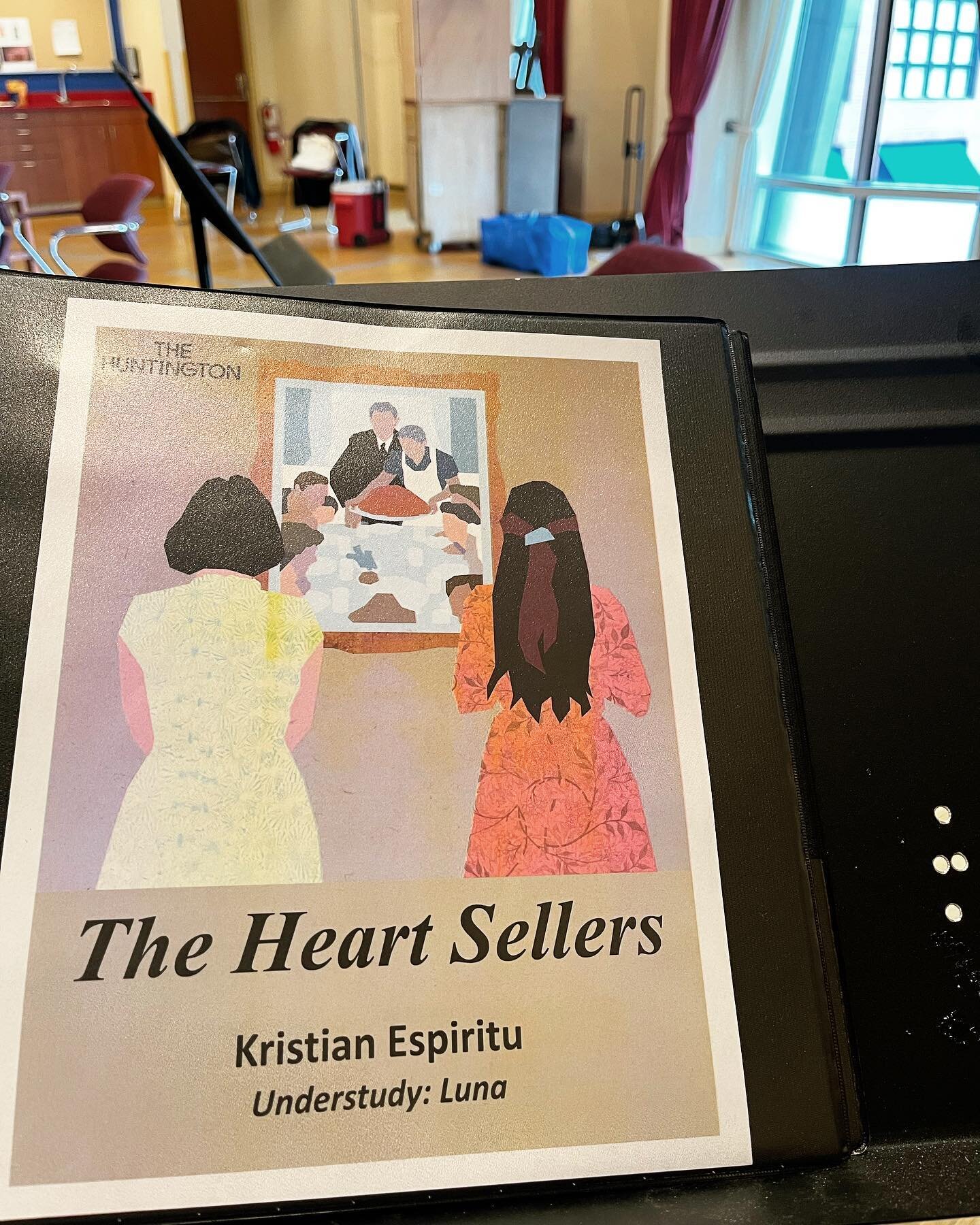 ✨FIRST DAY *crying* OF FRIKKINNN *sobbing* SCHOOOOOOL! 😭 This year has been full of surprises, grief, many moves, and new beginnings. This perhaps is one of those moments I know I&rsquo;m in the exact place I should be.

Come see 💕 The Heart Seller