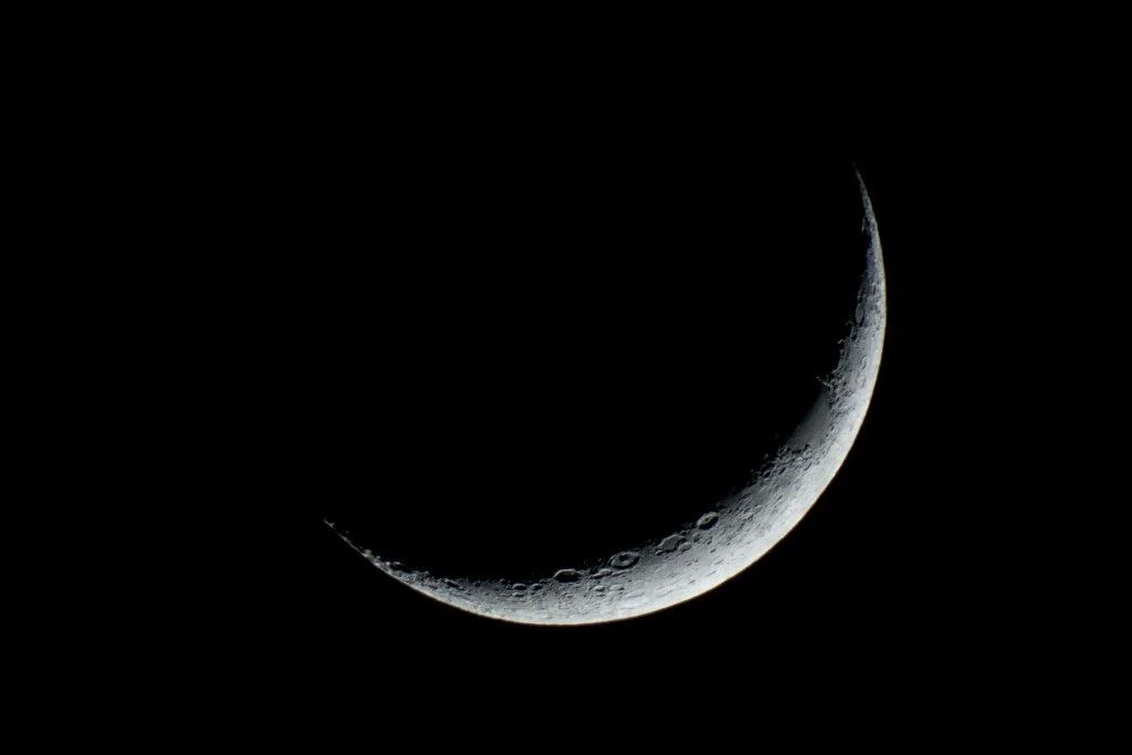 cresent-moon.jpg