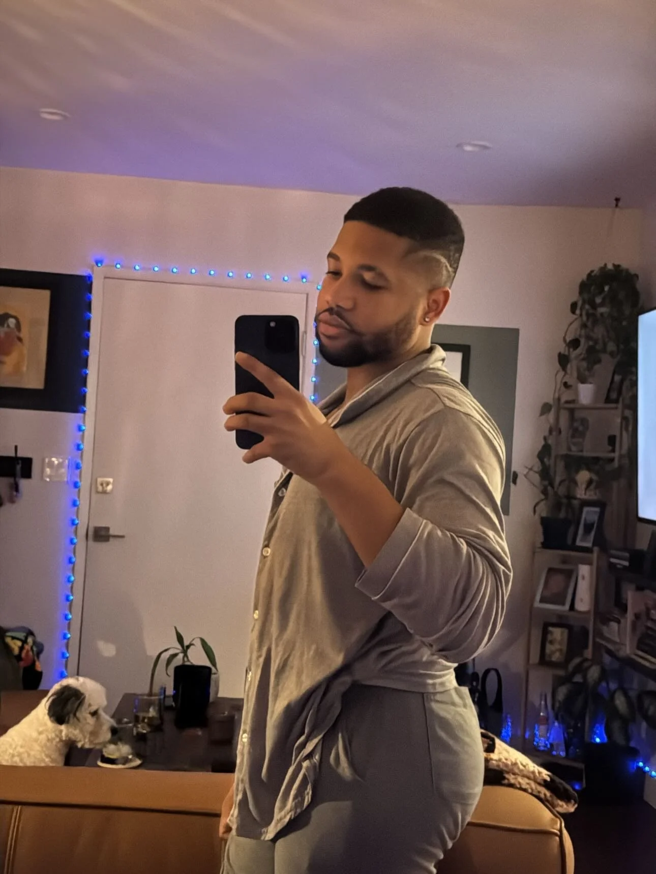 A lot of things shifting as of lately. I guess that&rsquo;s what you call: Life.

Welcoming all good things. 
More peace, and of course continuing to prioritize mental, physical, and spiritual progression 🙏🏽