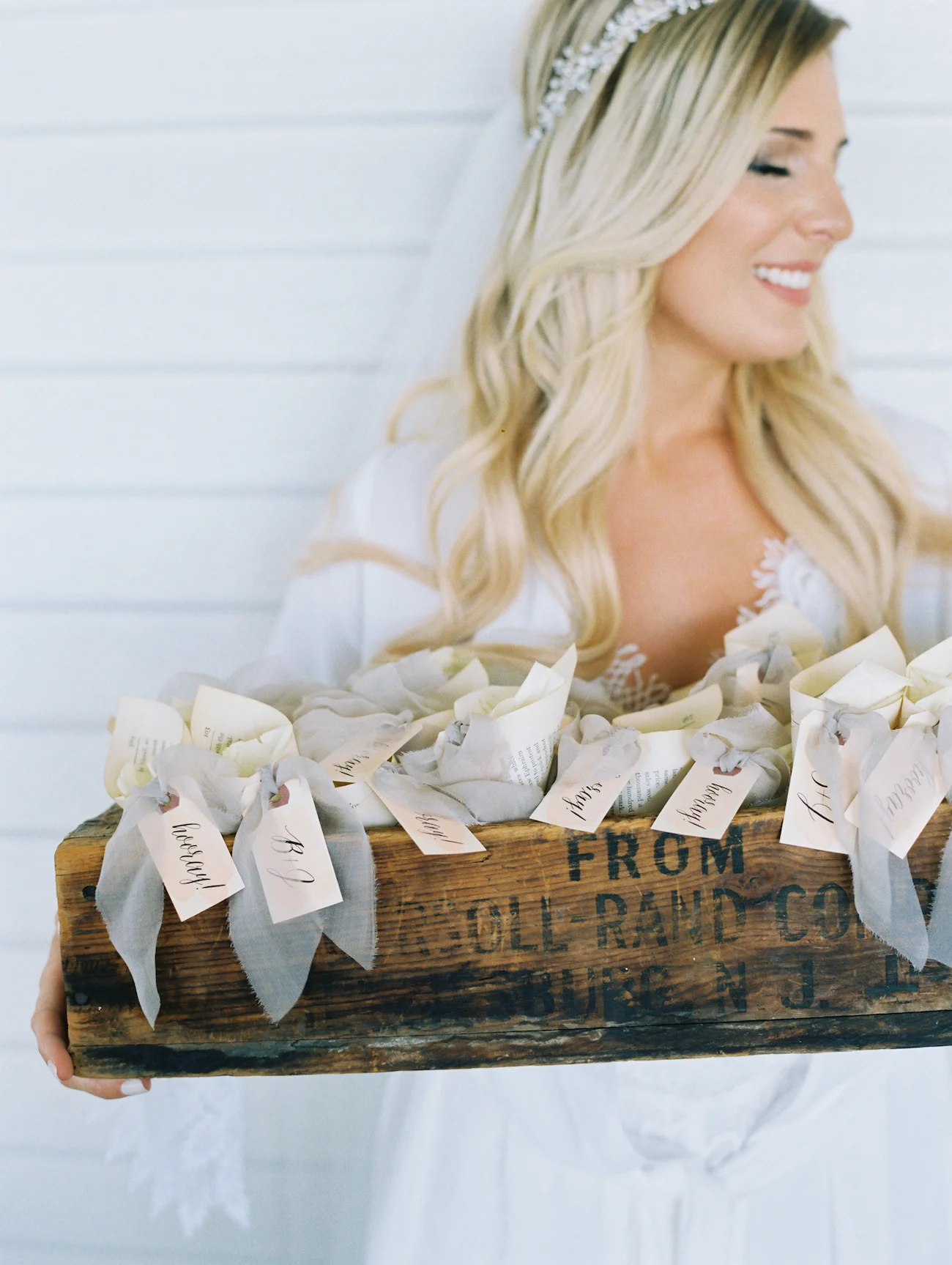 wendylaurelmauiweddingatolowalu-30.jpg