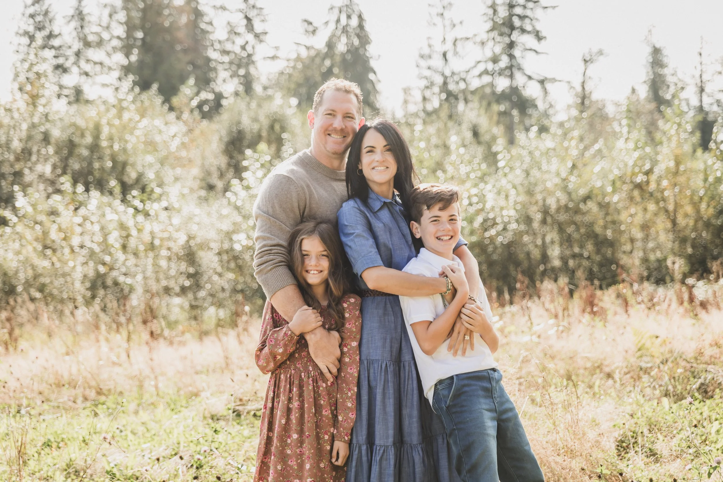 family of four, pre teen siblings summer photography session